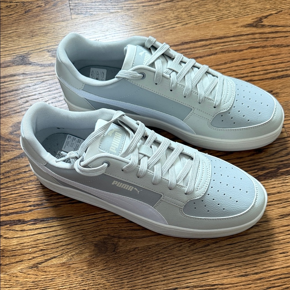 Puma Men's Light Gray Sneakers